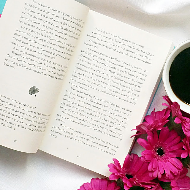 recenzja-ksiazki-flowers-krystyny-mirek-nawysokimobcasie.pl