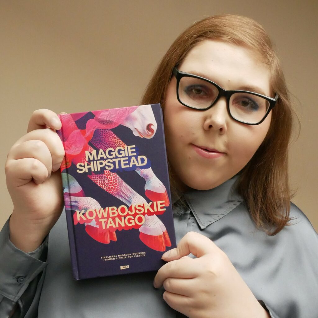 Recenzja książki Maggie Shipstead „Kowbojskie tango” na blogu Na Wysokim Obcasie Okładka książki „Kowbojskie tango” Maggie Shipstead